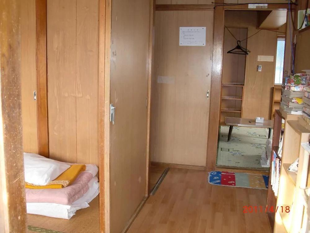 Guest House Green House Naha Exterior foto